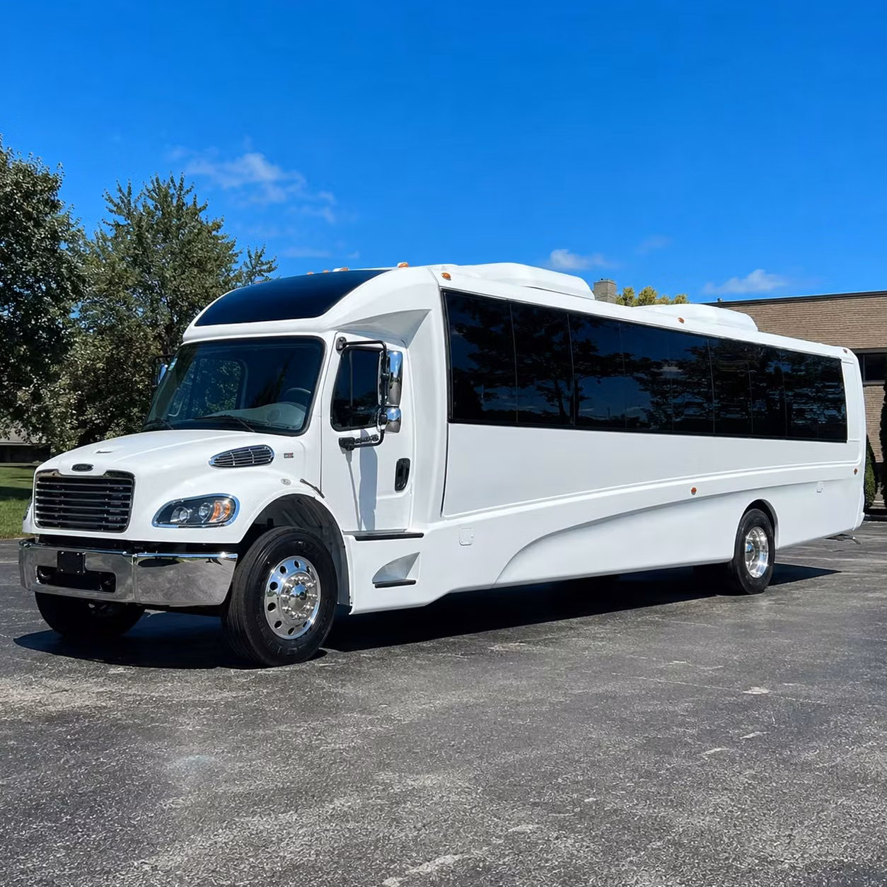 28 passenger minibus