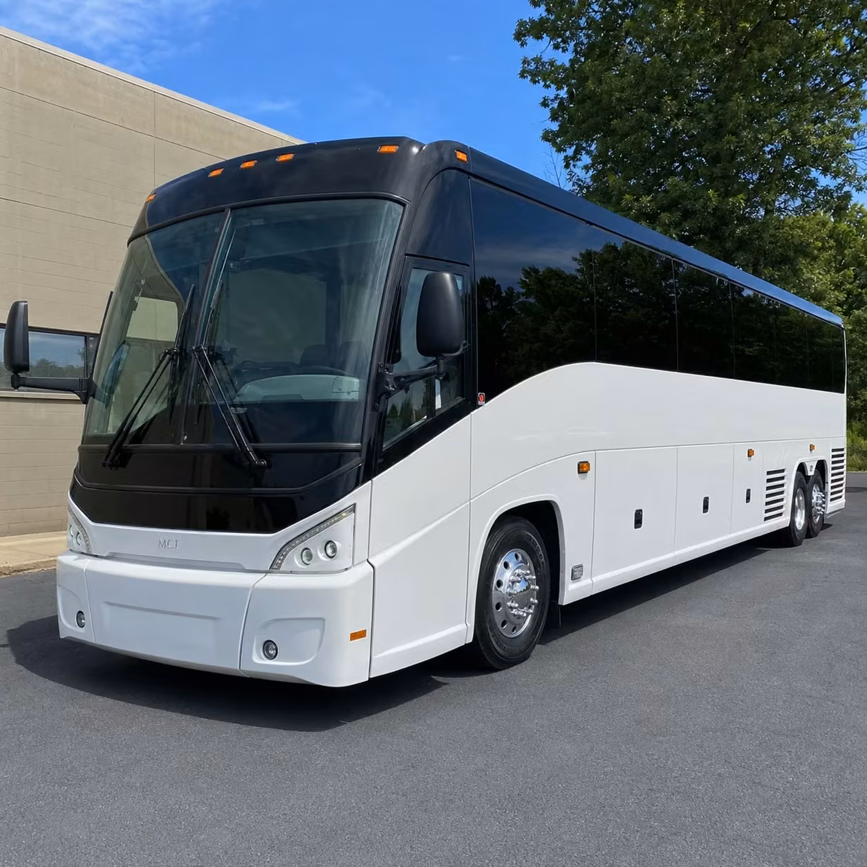 book government military transportation in hialeah or any city nearby