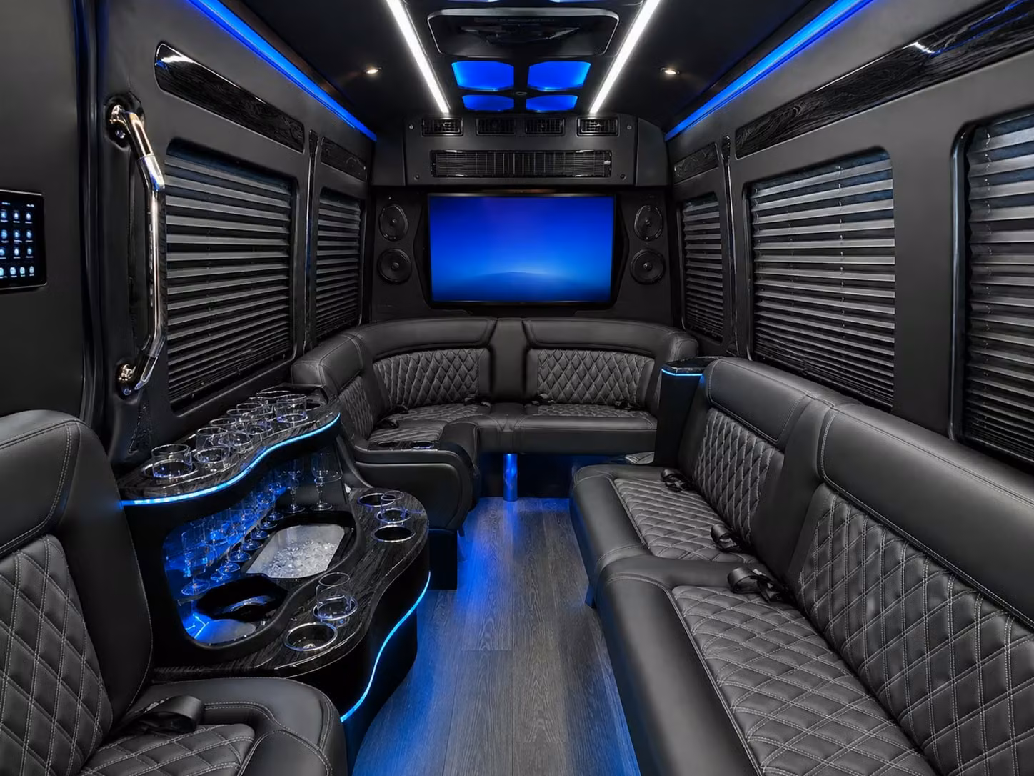 construction and industrial crew shuttles built for hialeah s workforce