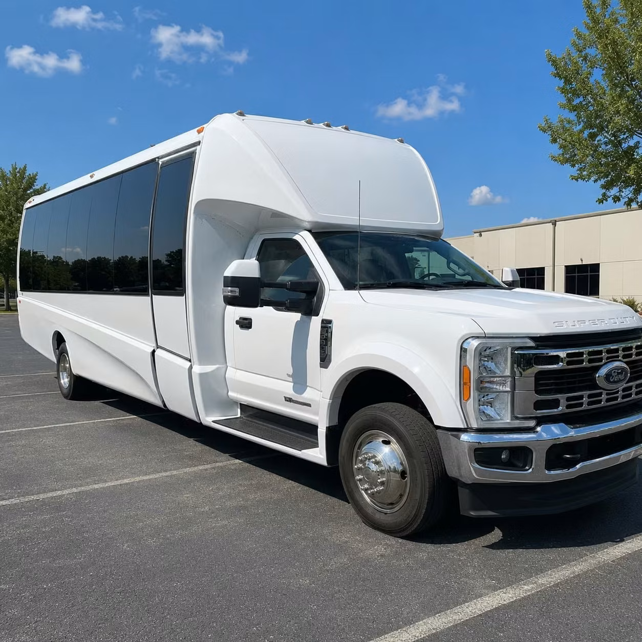 minibus rentals for smaller hialeah prom groups and pre prom gatherings